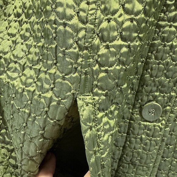 Chicos Women's Jacket Size Large Shiny Green Quilted Button Up Pockets Lined - Picture 6 of 10